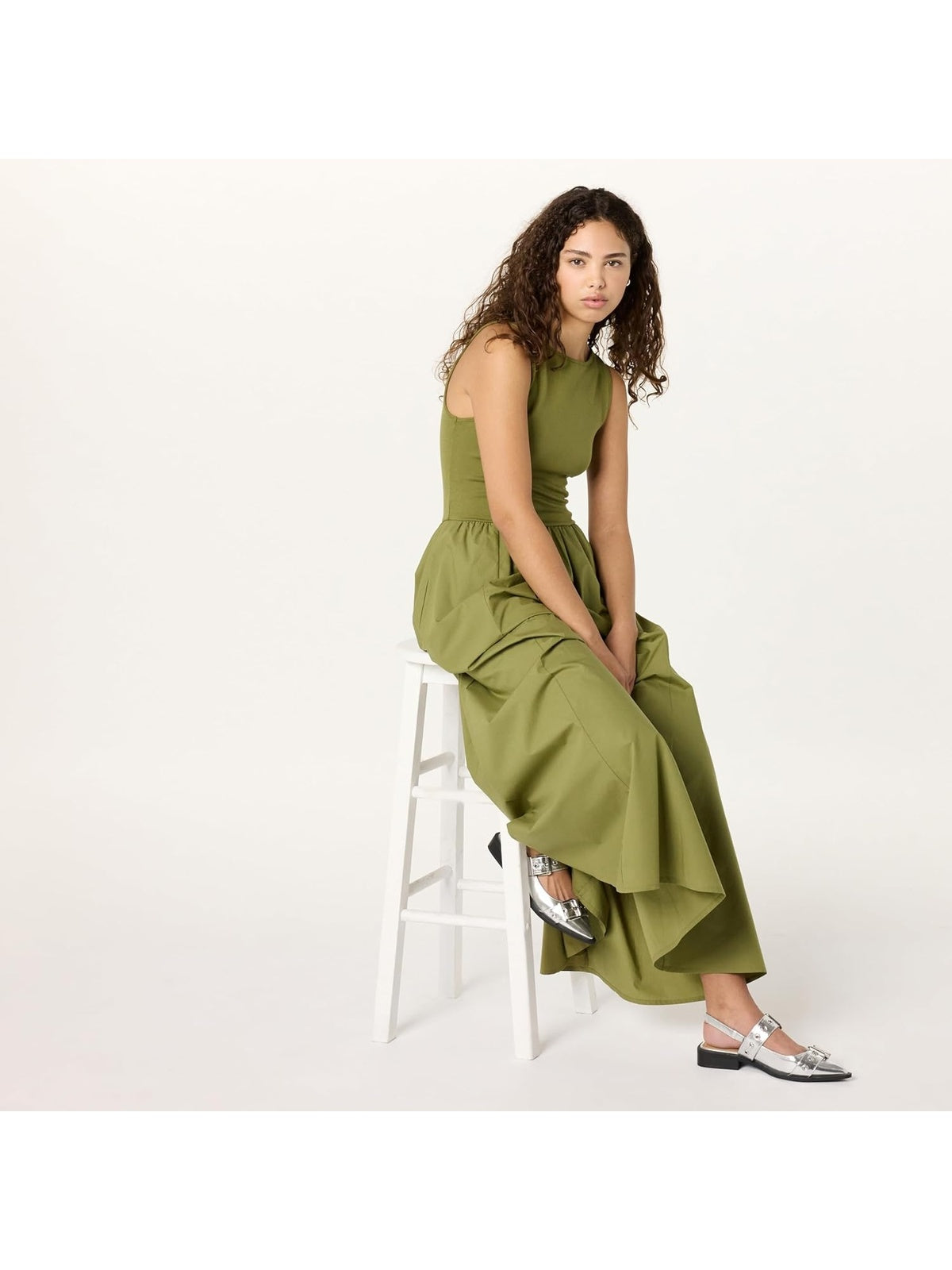 THE DROP Rochie midi plisata din material mixt olive femei